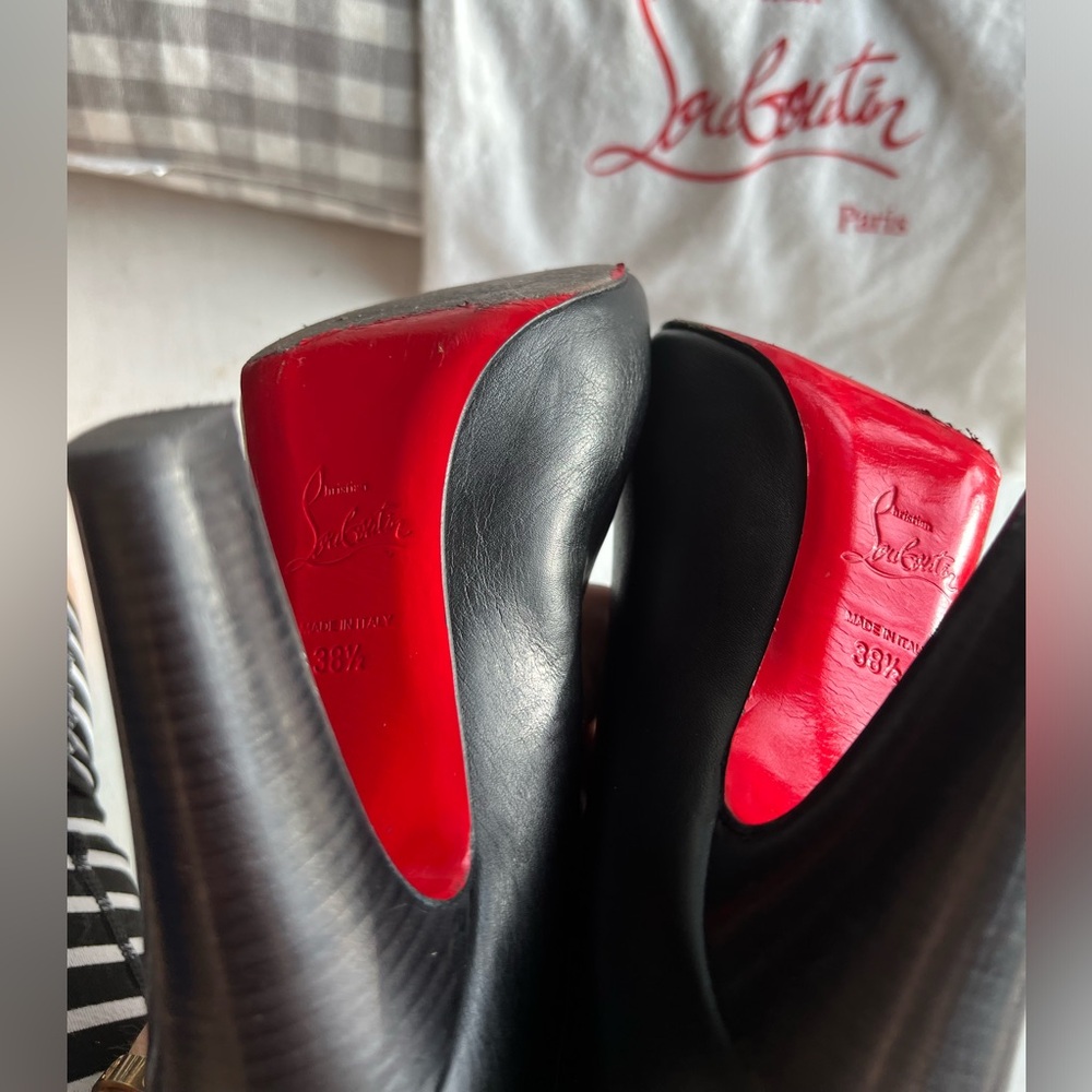 Louboutin heeled boots size 38.5 - Picture 7 of 8